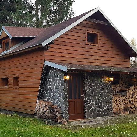 Chata Pod Skalou Valaska Екстер'єр фото